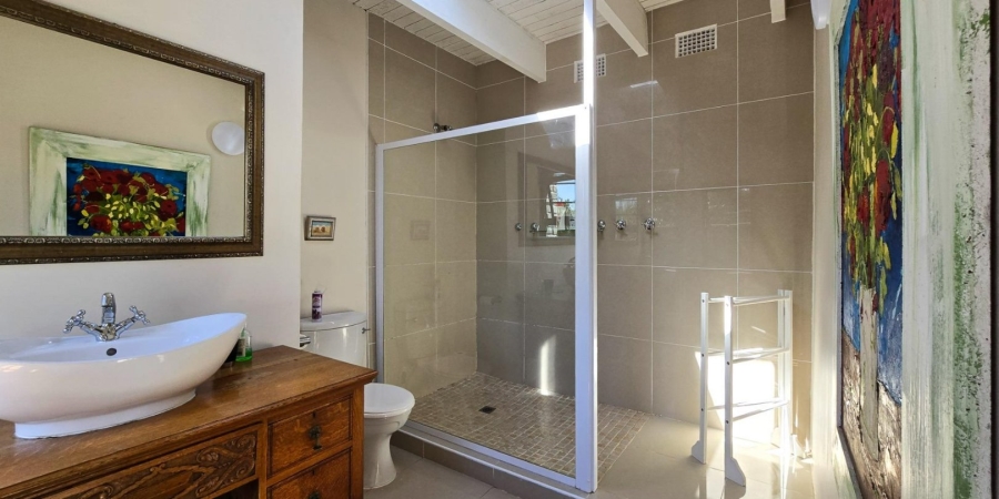 6 Bedroom Property for Sale in Blue Bend Eastern Cape